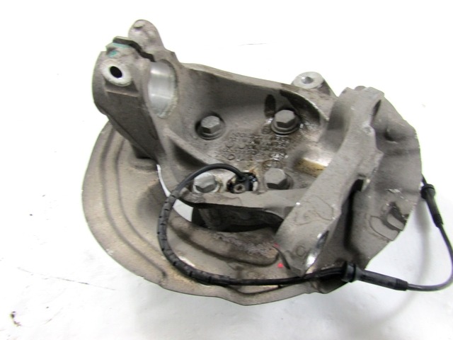 VRTLJIVI LEZAJ DESNO / PESTO KOLESA Z LEZAJEM SPREDAJ OEM N. 31216764444 ORIGINAL REZERVNI DEL BMW SERIE 3 BER/SW/COUPE/CABRIO E90/E91/E92/E93 (2005 -2009) DIESEL LETNIK 2008