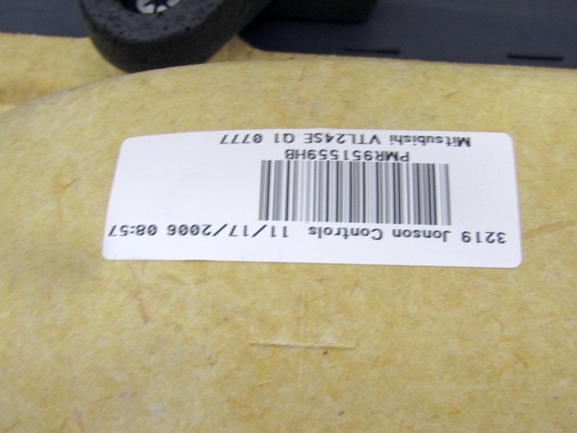 NOTRANJA OBLOGA SPREDNJIH VRAT OEM N. PNASTMTCOLFZ30BR3P ORIGINAL REZERVNI DEL MITSUBISHI COLT Z30 Z3_A Z2_A MK6 (2004 - 2009) BENZINA LETNIK 2007