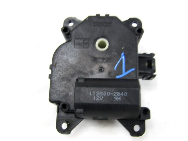 MOTORCEK OGREVANJA OEM N. 113800-2840 ORIGINAL REZERVNI DEL MITSUBISHI COLT Z30 Z3_A Z2_A MK6 (2004 - 2009) BENZINA LETNIK 2007