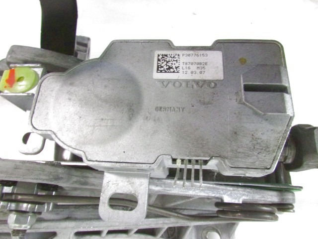 VOLANSKI DROG OEM N. 30793585 ORIGINAL REZERVNI DEL VOLVO C30 533 (2006 - 2012)DIESEL LETNIK 2008