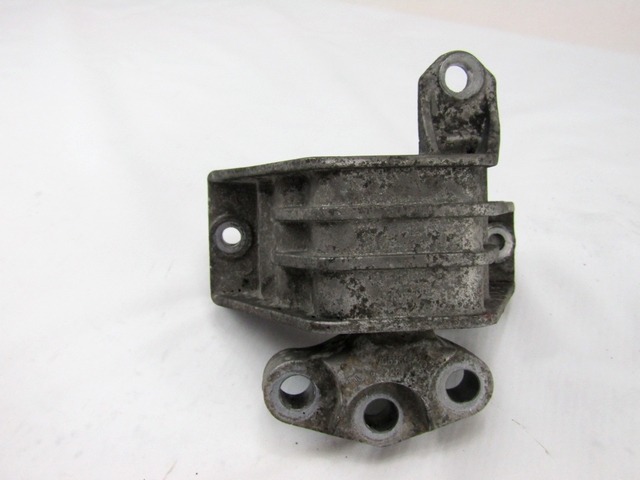 NOSILCI MOTORJA/DRUGO OEM N. 51768780 ORIGINAL REZERVNI DEL FIAT CROMA 194 MK2 R (11-2007 - 2010) DIESEL LETNIK 2008