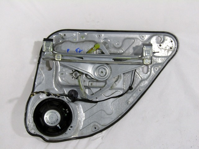 ROCNI SISTEM ZA DVIGOVANJE ZADNJEGA STEKLA  OEM N. 1738644 ORIGINAL REZERVNI DEL FORD FOCUS DA HCP DP MK2 R BER/SW (2008 - 2011) DIESEL LETNIK 2008