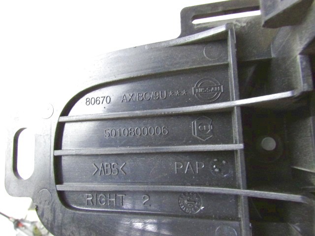 NOTRANJA KLJUKA  OEM N. 80670AX ORIGINAL REZERVNI DEL NISSAN MICRA K12 K12E MK3 (2002 - 2010) DIESEL LETNIK 2008