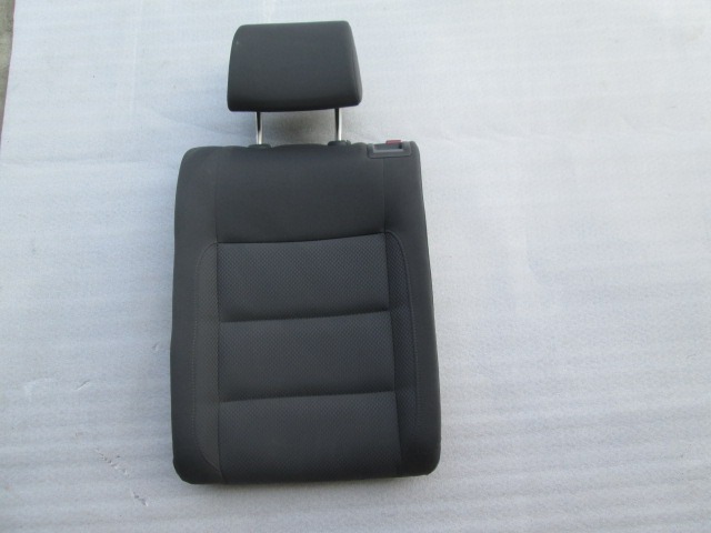 ZADNJI DELJIVI NASLON BLAGO OEM N. SCPSTVWGOLFV1K1MK5BR5P ORIGINAL REZERVNI DEL VOLKSWAGEN GOLF V 1K1 1K5 MK5 BER/SW (02/2004-11/2008) DIESEL LETNIK 2004