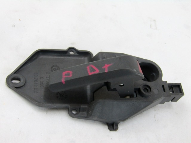 NOTRANJA KLJUKA  OEM N. 71732851 ORIGINAL REZERVNI DEL FIAT PANDA 169 (2003 - 08/2009) BENZINA LETNIK 2005