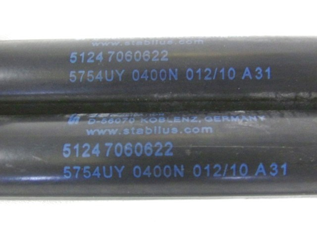 AMORTIZERJI PRTLJAZNIH VRAT  OEM N. 51247060622 ORIGINAL REZERVNI DEL BMW SERIE 1 BER/COUPE/CABRIO E81/E82/E87/E88 LCI R (2007 - 2013) DIESEL LETNIK 2010