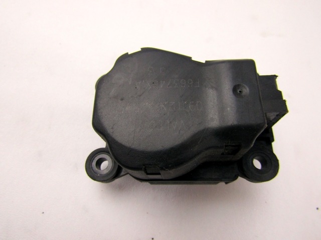 MOTORCEK OGREVANJA OEM N. F663746X.A ORIGINAL REZERVNI DEL RENAULT MEGANE MK2 BM0/1 CM0/1 EM0/1 KM0/1 LM0/1 BER/GRANDTOUR  (10/2002 - 02/2006) DIESEL LETNIK 2004