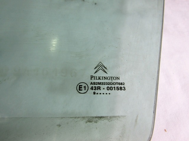 STEKLO SPREDNJIH LEVIH VRAT OEM N. 9201A9 ORIGINAL REZERVNI DEL CITROEN C3 / PLURIEL MK1R (09/2005 - 11/2010) BENZINA/GPL LETNIK 2009