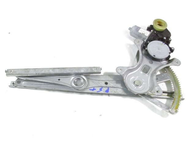 MEHANIZEM DVIGA ZADNJIH STEKEL  OEM N. 69840-0F020 ORIGINAL REZERVNI DEL TOYOTA COROLLA VERSO ZER ZZE12 R1 (2004 - 2009) DIESEL LETNIK 2006