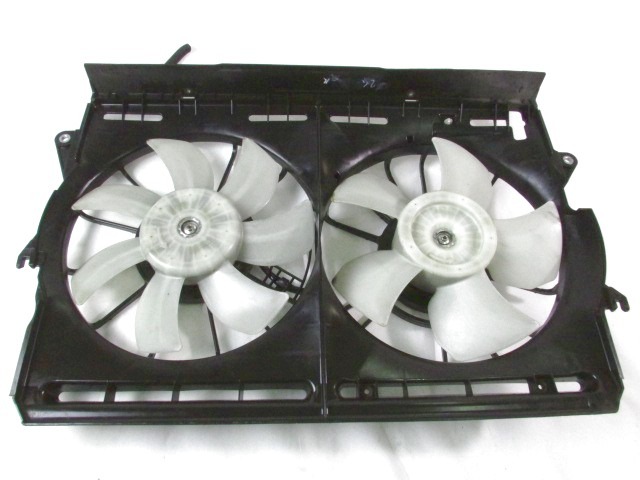 VENTILATOR HLADILNIKA OEM N. 163610G010 ORIGINAL REZERVNI DEL TOYOTA COROLLA VERSO ZER ZZE12 R1 (2004 - 2009) DIESEL LETNIK 2006