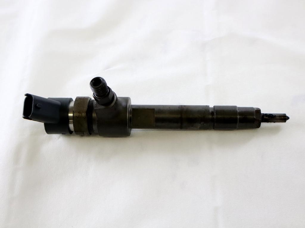 INJEKTORJI DIESEL OEM N. 445110119 ORIGINAL REZERVNI DEL ALFA ROMEO 147 937 R (2005 - 2010) DIESEL LETNIK 2007