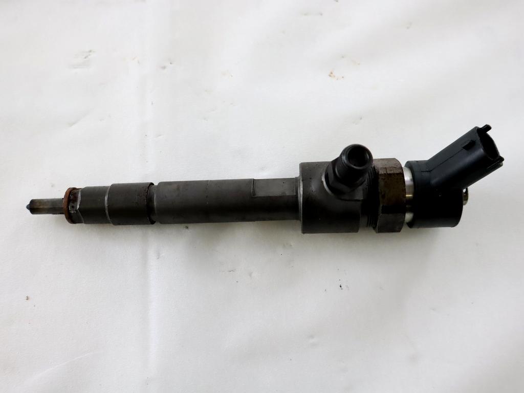 INJEKTORJI DIESEL OEM N. 445110119 ORIGINAL REZERVNI DEL ALFA ROMEO 147 937 R (2005 - 2010) DIESEL LETNIK 2007