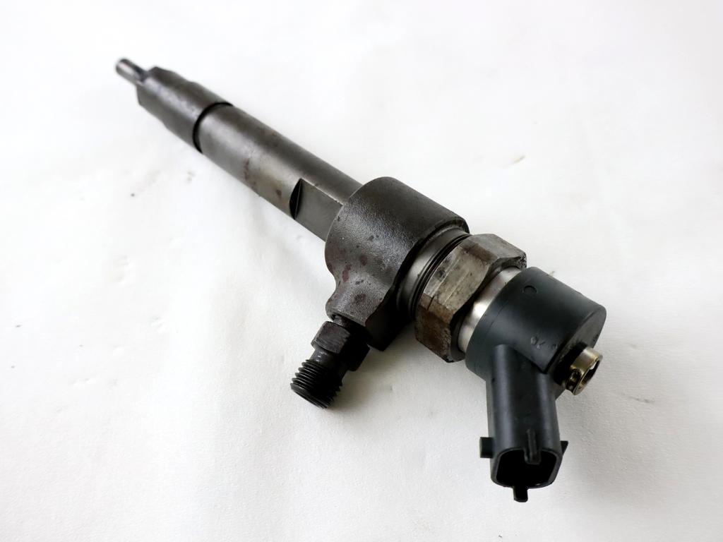 INJEKTORJI DIESEL OEM N. 445110119 ORIGINAL REZERVNI DEL ALFA ROMEO 147 937 R (2005 - 2010) DIESEL LETNIK 2007