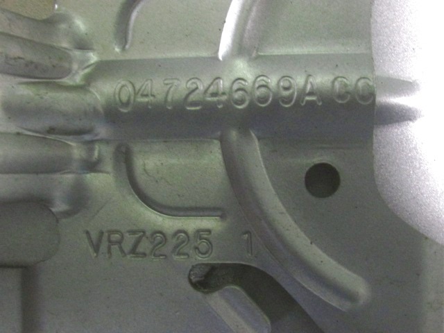 LOPUTA GORIVA OEM N. 04724669A ORIGINAL REZERVNI DEL CHRYSLER PT CRUISER PT (2000 - 2010) DIESEL LETNIK 2009