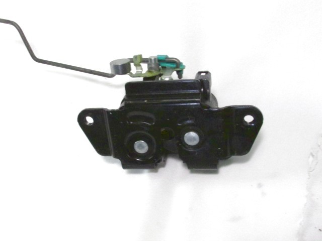 ZAKLEPANJE PRTLJA?NIH VRAT  OEM N. 05027013AD ORIGINAL REZERVNI DEL CHRYSLER PT CRUISER PT (2000 - 2010) DIESEL LETNIK 2009