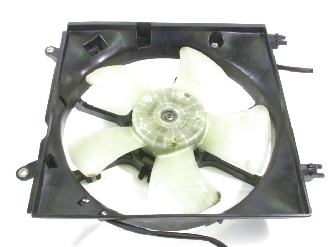 VENTILATOR HLADILNIKA OEM N. 1636123050 ORIGINAL REZERVNI DEL TOYOTA RAV 4 A2 MK2 (2000 - 2006) DIESEL LETNIK 2004