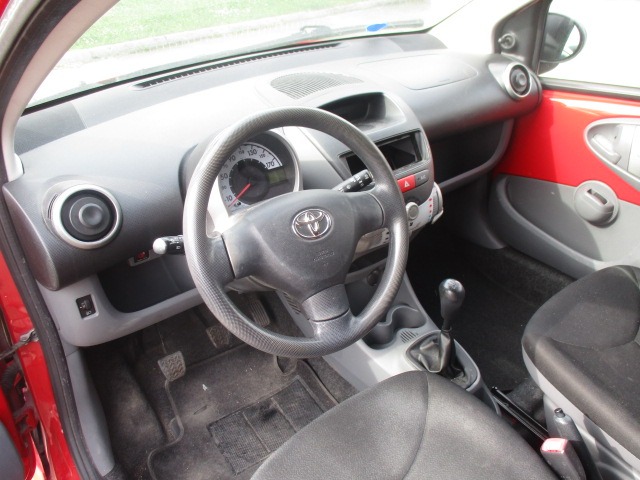 TOYOTA AYGO 1.0 B 50KW 5M 3P (2009) RICAMBI IN MAGAZZINO