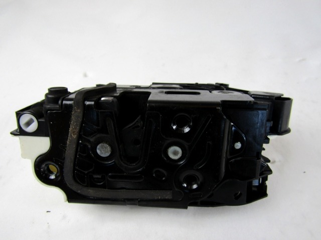 CENTRALNA KLJUCAVNICA ZADJIH LEVIH VRAT OEM N. 6J0839015F ORIGINAL REZERVNI DEL SEAT IBIZA 6J5 6P1 MK4 R BER/SW (2012 -2017) DIESEL LETNIK 2014