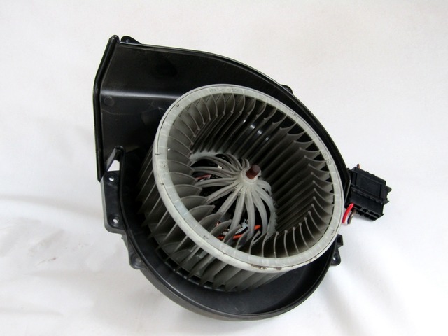 VENTILATOR  KABINE  OEM N. 6R1819015 ORIGINAL REZERVNI DEL SEAT IBIZA 6J5 6P1 MK4 R BER/SW (2012 -2017) DIESEL LETNIK 2014