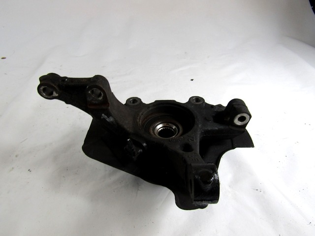 LEVI VRTLJIVI LEZAJ / PESTO KOLESA Z LEZAJEM SPREDAJ OEM N. 51776378 ORIGINAL REZERVNI DEL FIAT GRANDE PUNTO 199 (2005 - 2012) BENZINA LETNIK 2008