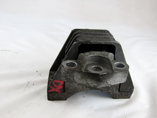 NOSILCI MOTORJA/DRUGO OEM N. 51768780 ORIGINAL REZERVNI DEL FIAT CROMA 194 MK2 R (11-2007 - 2010) DIESEL LETNIK 2009