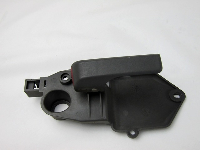 NOTRANJA KLJUKA  OEM N. 71732851 ORIGINAL REZERVNI DEL FIAT PANDA 169 (2003 - 08/2009) BENZINA LETNIK 2003