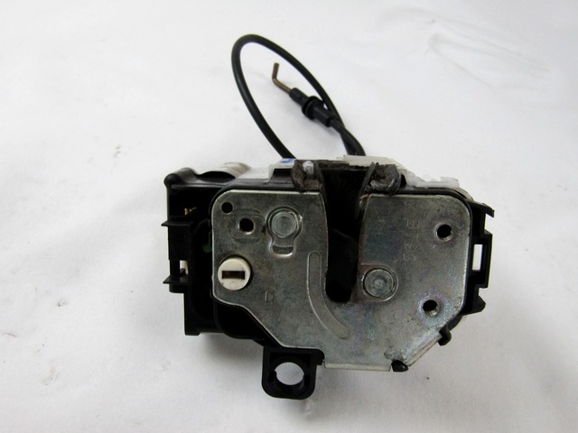 CENTRALNO ZAKLEPANJE ZADNJIH DESNIH VRAT OEM N. 46803514 ORIGINAL REZERVNI DEL FIAT PANDA 169 (2003 - 08/2009) BENZINA LETNIK 2003