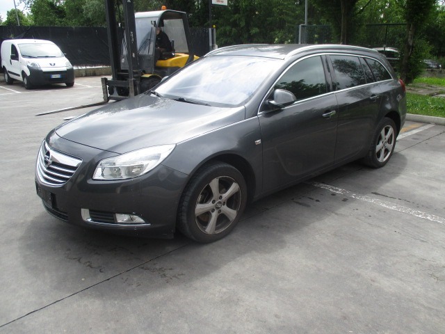 OPEL INSIGNIA 2.0 118KW 5P D 6M (2011) RICAMBI IN MAGAZZINO