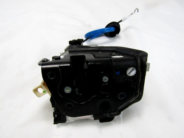 CENTRALNI ZAKLEP SPREDNJIH VRAT  OEM N. 8J1837016C ORIGINAL REZERVNI DEL AUDI A4 B8 8K2 BER/SW/CABRIO (2007 - 11/2015) DIESEL LETNIK 2014