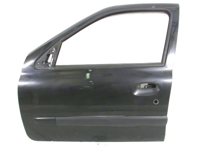 LEVA SPREDNJA VRATA VOZNIK OEM N. 7751472474 ORIGINAL REZERVNI DEL RENAULT CLIO BB CB MK2 R / CLIO STORIA (05/2001 - 2012) BENZINA/GPL LETNIK 2008