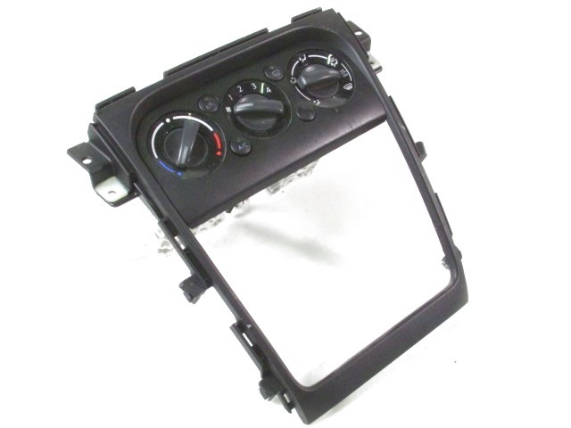 NADZOR KLIMATSKE NAPRAVE OEM N. 71743212 ORIGINAL REZERVNI DEL FIAT SEDICI FY (2006 - 4/2009) DIESEL LETNIK 2007