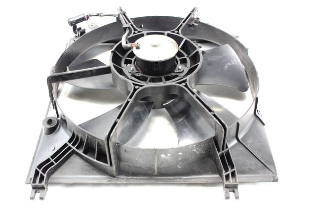 VENTILATOR HLADILNIKA OEM N. 711010064 ORIGINAL REZERVNI DEL DR 5 (2007 - 07/2014) BENZINA/GPL LETNIK 2010