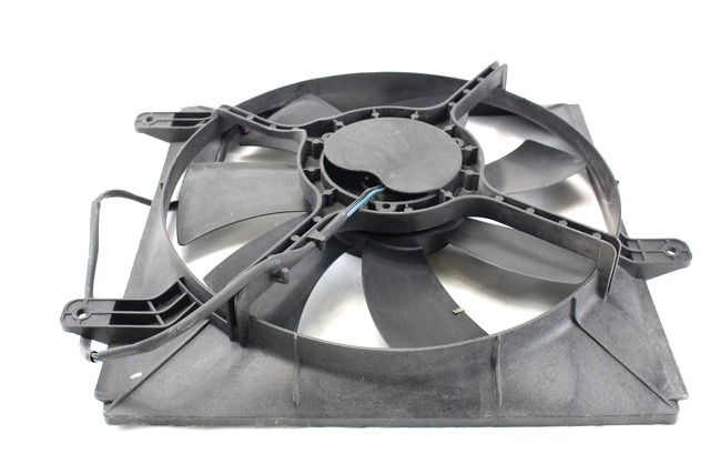 VENTILATOR HLADILNIKA OEM N. 711010065 ORIGINAL REZERVNI DEL DR 5 (2007 - 07/2014) BENZINA/GPL LETNIK 2010