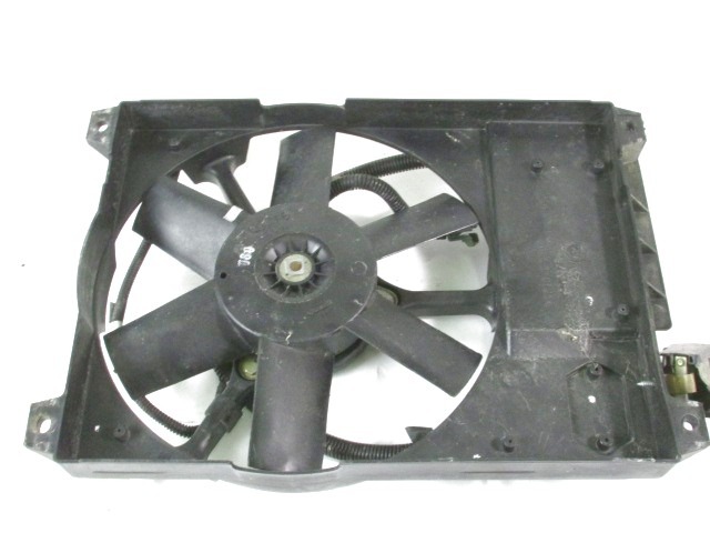 VENTILATOR HLADILNIKA OEM N. 8240120 ORIGINAL REZERVNI DEL FIAT DUCATO 230 MK2 (1994 - 2002) DIESEL LETNIK 2000