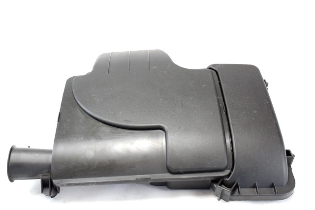 FILTAR ZRAKA OEM N. 17705-0Q010 ORIGINAL REZERVNI DEL TOYOTA AYGO B1 R (2009 - 02/2012) BENZINA LETNIK 2009