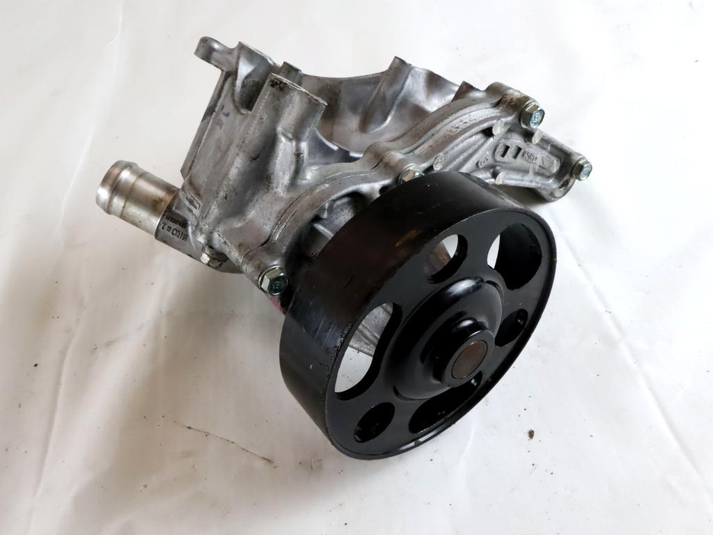 VODNA CRPALKA  OEM N. 192005R0003 ORIGINAL REZERVNI DEL HONDA JAZZ GK MK4 (DAL 2013)BENZINA LETNIK 2016