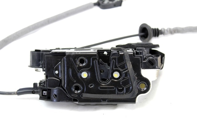 CENTRALNO ZAKLEPANJE ZADNJIH DESNIH VRAT OEM N. 6R4839016 ORIGINAL REZERVNI DEL VOLKSWAGEN POLO 6R1 6C1 (06/2009 - 02/2014) DIESEL LETNIK 2012