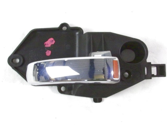 NOTRANJA KLJUKA  OEM N. 71749972 ORIGINAL REZERVNI DEL FIAT 500 CINQUECENTO 312 MK3 (2007 - 2015) BENZINA LETNIK 2009