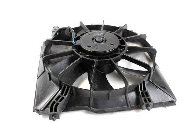 VENTILATOR HLADILNIKA OEM N. 19020PLZE01 ORIGINAL REZERVNI DEL HONDA CIVIC ES ET EM2 EU EP EV MK7 (2001 - 2006)DIESEL LETNIK 2003