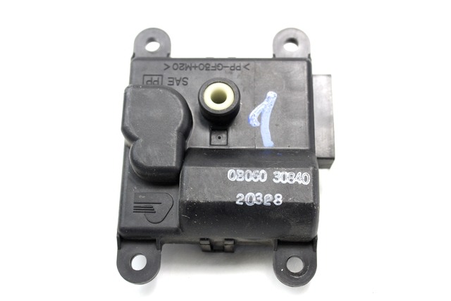 MOTORCEK OGREVANJA OEM N. 0B060-30840 ORIGINAL REZERVNI DEL HONDA CIVIC ES ET EM2 EU EP EV MK7 (2001 - 2006)DIESEL LETNIK 2003