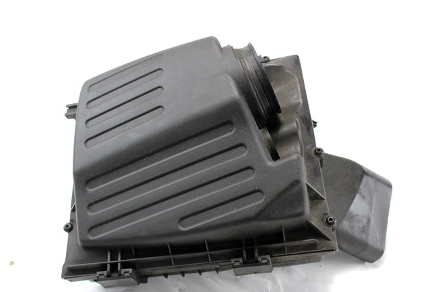 FILTAR ZRAKA OEM N. 55560889 ORIGINAL REZERVNI DEL OPEL INSIGNIA A G09 (2008 - 2017)DIESEL LETNIK 2011