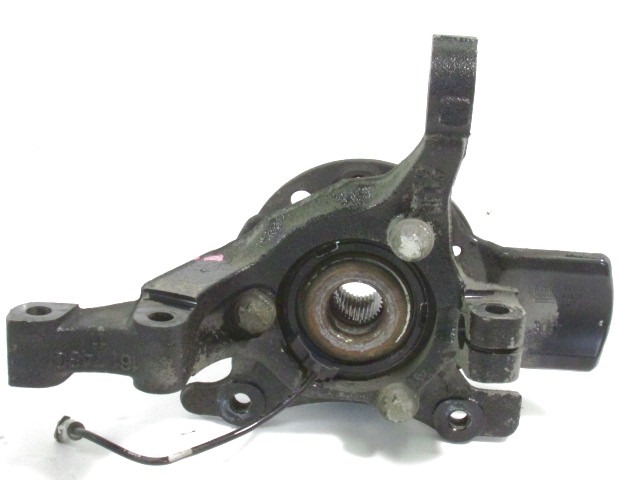 VRTLJIVI LEZAJ DESNO / PESTO KOLESA Z LEZAJEM SPREDAJ OEM N. 13156048 ORIGINAL REZERVNI DEL OPEL ASTRA H A04 L48,L08,L35,L67 5P/3P/SW (2004 - 2007) DIESEL LETNIK 2007