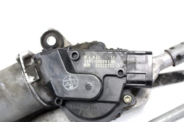 MOTORCEK PREDNJIH BRISALCEV OEM N. 13227392 ORIGINAL REZERVNI DEL OPEL INSIGNIA A G09 (2008 - 2017)DIESEL LETNIK 2011