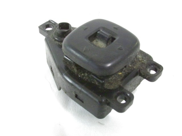 STIKALA ELEKTRICNIH OGLEDAL  OEM N. GE4T66600 ORIGINAL REZERVNI DEL MAZDA 323F BJ MK4 (1998 - 2002) BENZINA LETNIK 2000