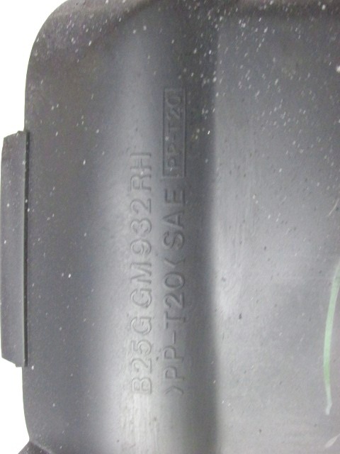 CENTRALNE PREZRACEVALNE SOBE  OEM N. B25GGM932 ORIGINAL REZERVNI DEL MAZDA 323F BJ MK4 (1998 - 2002) BENZINA LETNIK 2000