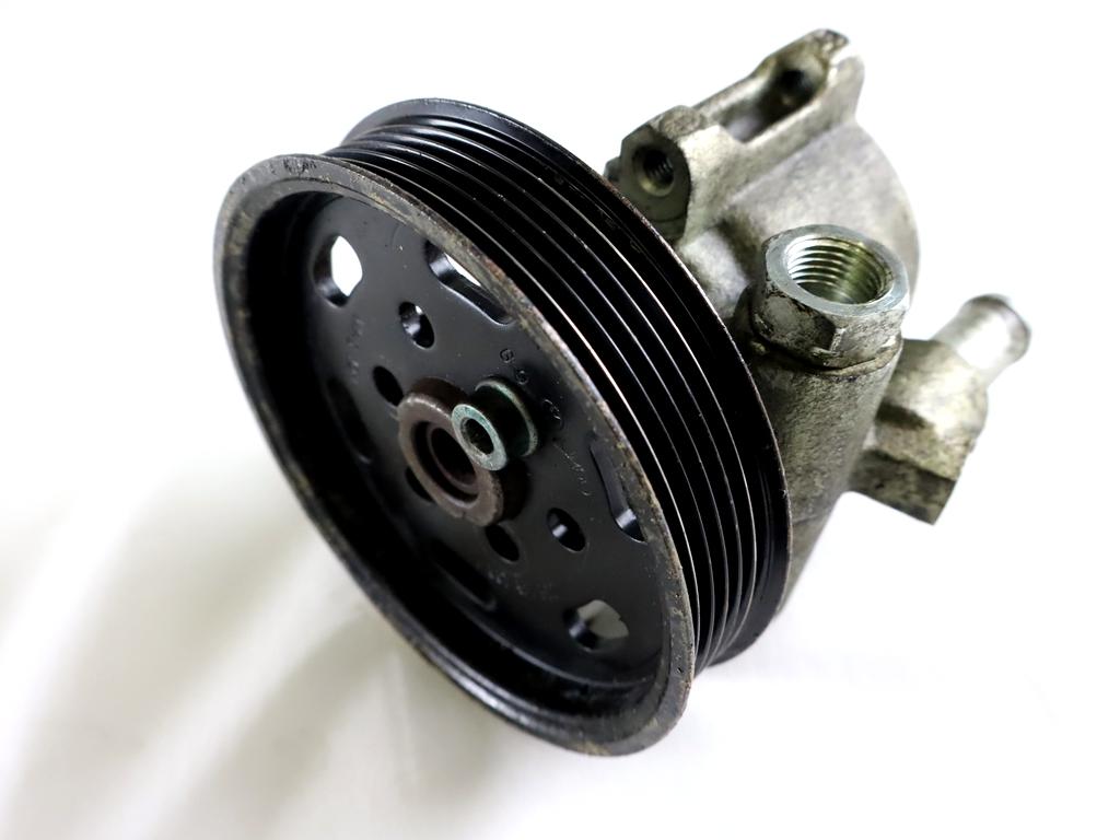 SERVO CRPALKA  OEM N. 1J0422154C ORIGINAL REZERVNI DEL VOLKSWAGEN NEW BEETLE 9C1 1C1 1Y7 (1999 - 2006) BENZINA LETNIK 2000