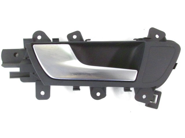 NOTRANJA KLJUKA  OEM N. 8K0839019 ORIGINAL REZERVNI DEL AUDI A4 B8 8K2 BER/SW/CABRIO (2007 - 11/2015) DIESEL LETNIK 2010