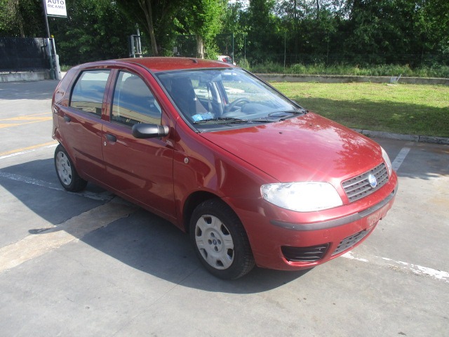 FIAT PUNTO 1.2 B 44KW 5M 5P (2007) RICAMBI IN MAGAZZINO 