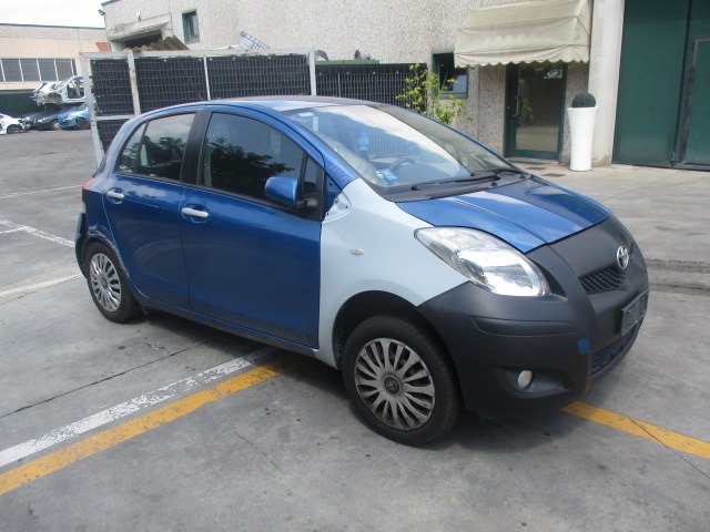 TOYOTA YARIS 1.0 B 51KW 5M 5P (2011) RICAMBI IN MAGAZZINO