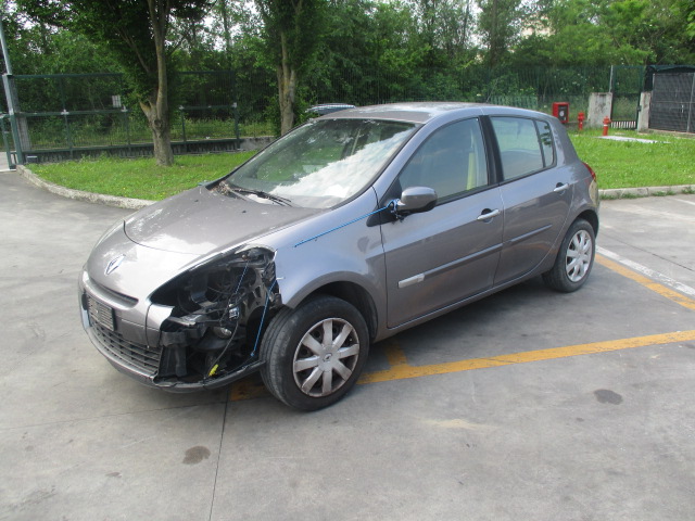 RENAULT CLIO R 1.2 G 55KW 5M 5P (2010) RICAMBI IN MAGAZZINO